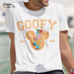 Goofy Est 1932 Christmas T shirt Disney 1